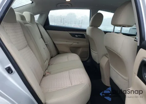 2016 Nissan Altima 2.5 из США, поврежденный, VIN 1N4AL3AP4GC119886